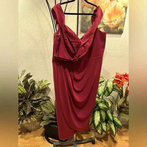 City Chic Rippled Love Magenta dress size XL/22 - Picture 8 of 11